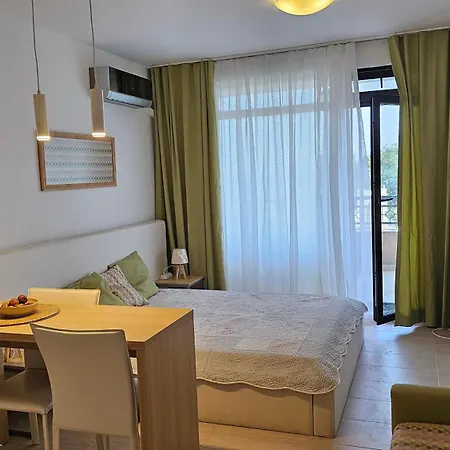 Apartment владан апартментс *